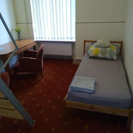 Hostel Kwadrans Gliwice Extérieur photo