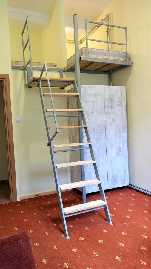 Hostel Kwadrans Gliwice Extérieur photo