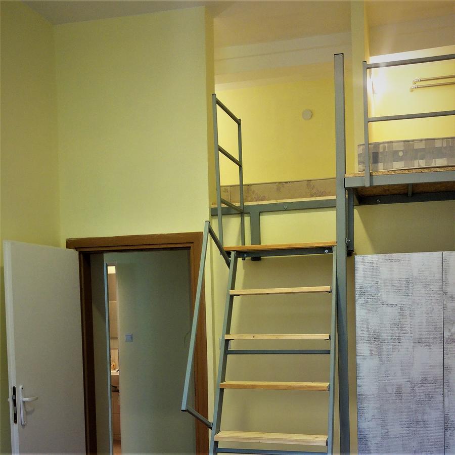 Hostel Kwadrans Gliwice Extérieur photo